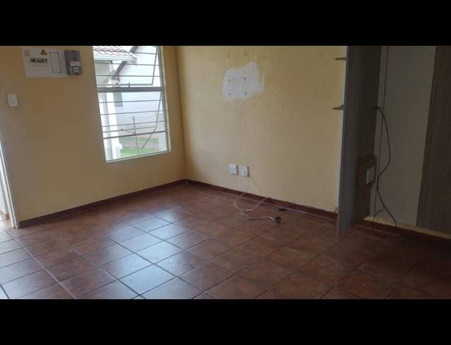 2 BEDROOM APARTMENT FOR SALE IN AUREUS